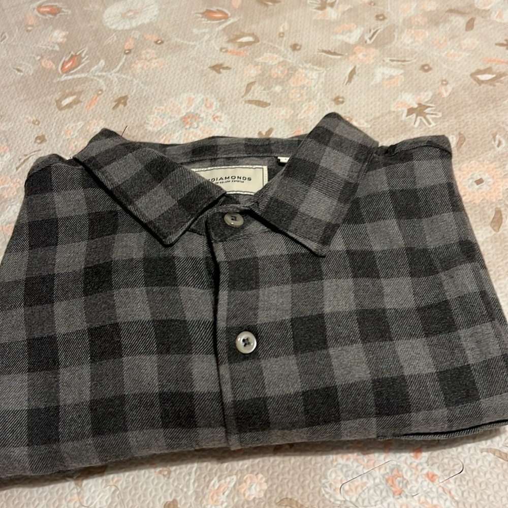 7 Diamonds Checkered flannel shirt - Picture 8 of 9